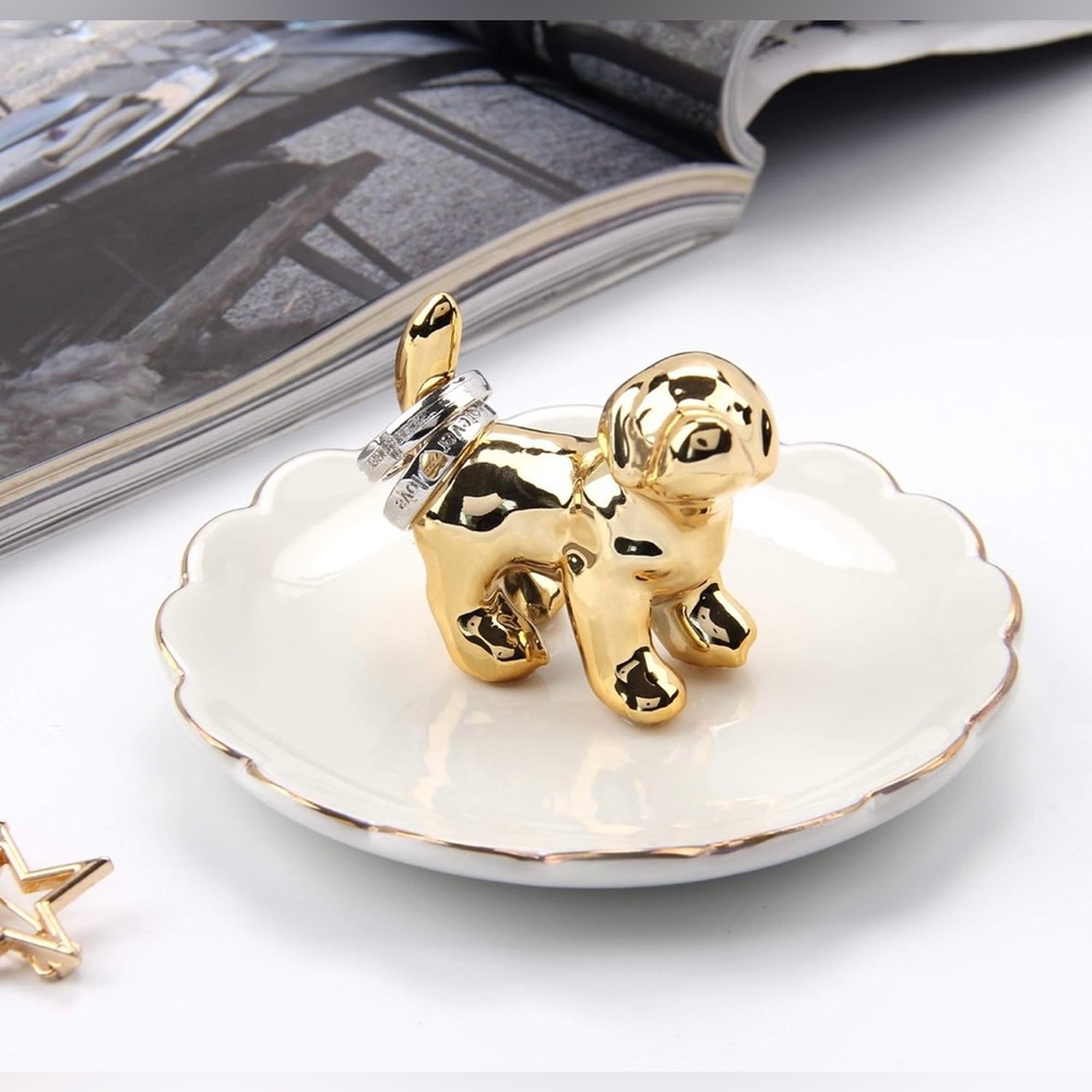 NWOT Gold Ceramic Dog Ring Holder / Jewellery Dish